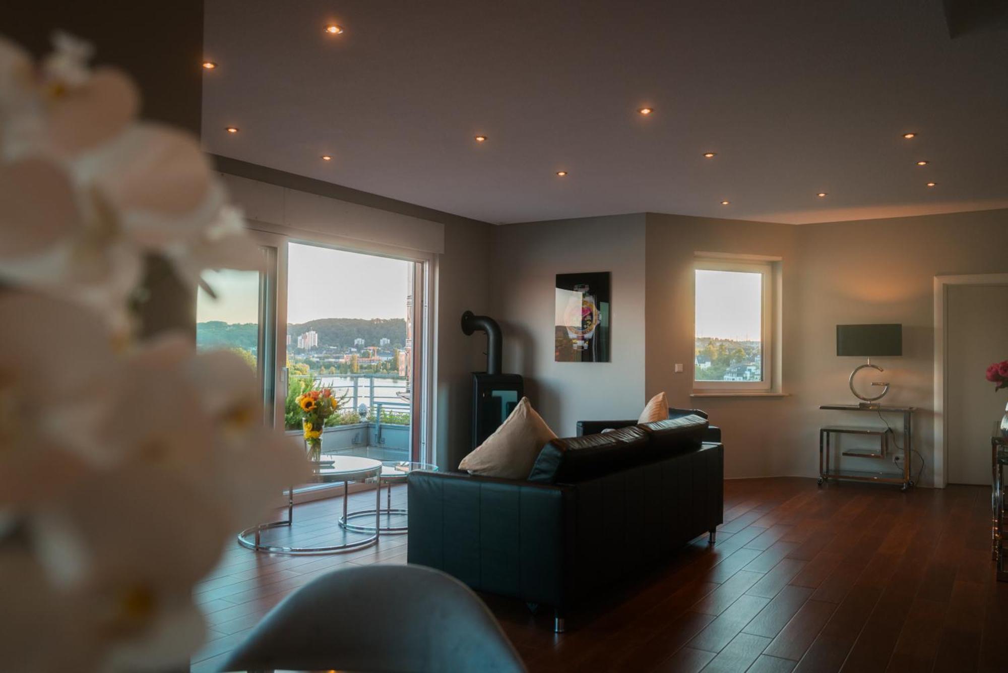 Penthouse Wohnung Mit Schoenem Moselblick In Metternich Koblenc Exteriér fotografie