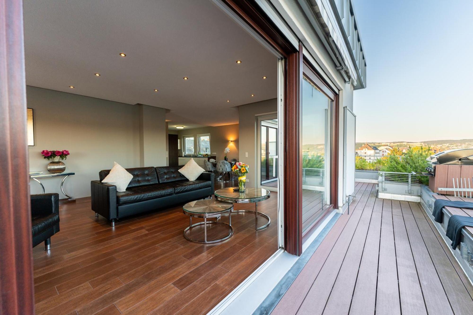 Penthouse Wohnung Mit Schoenem Moselblick In Metternich Koblenc Exteriér fotografie
