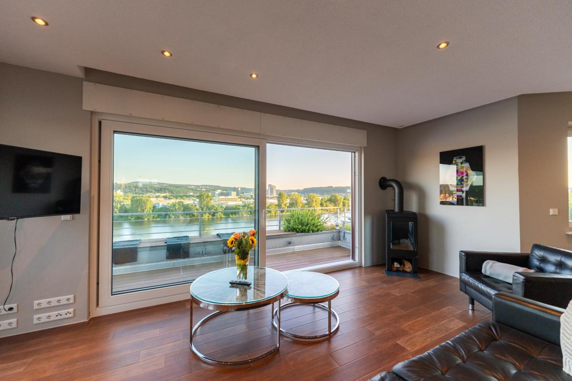 Penthouse Wohnung Mit Schoenem Moselblick In Metternich Koblenc Exteriér fotografie