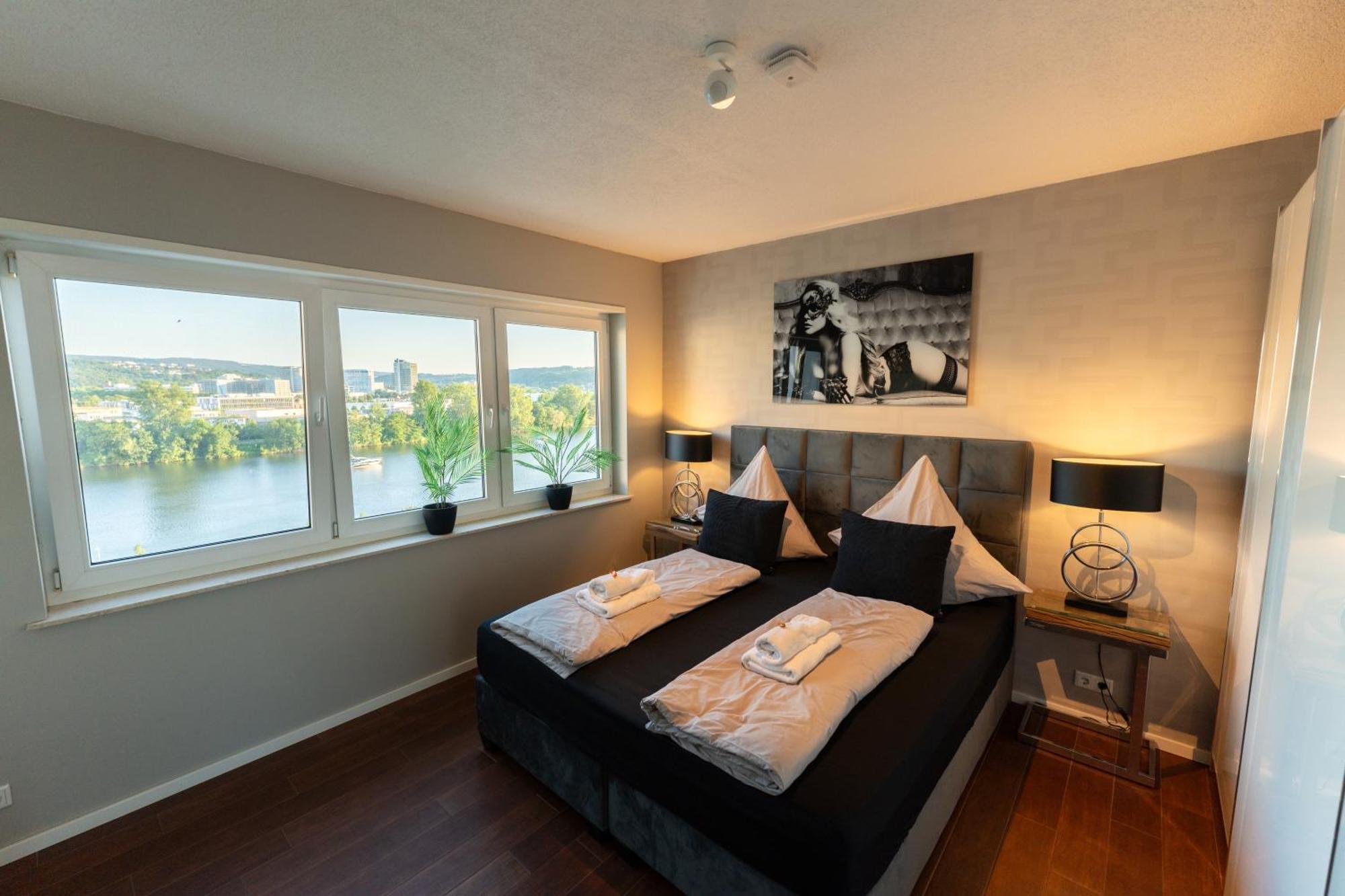Penthouse Wohnung Mit Schoenem Moselblick In Metternich Koblenc Exteriér fotografie