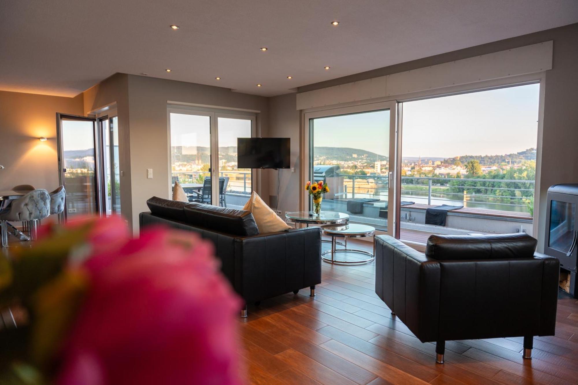Penthouse Wohnung Mit Schoenem Moselblick In Metternich Koblenc Exteriér fotografie