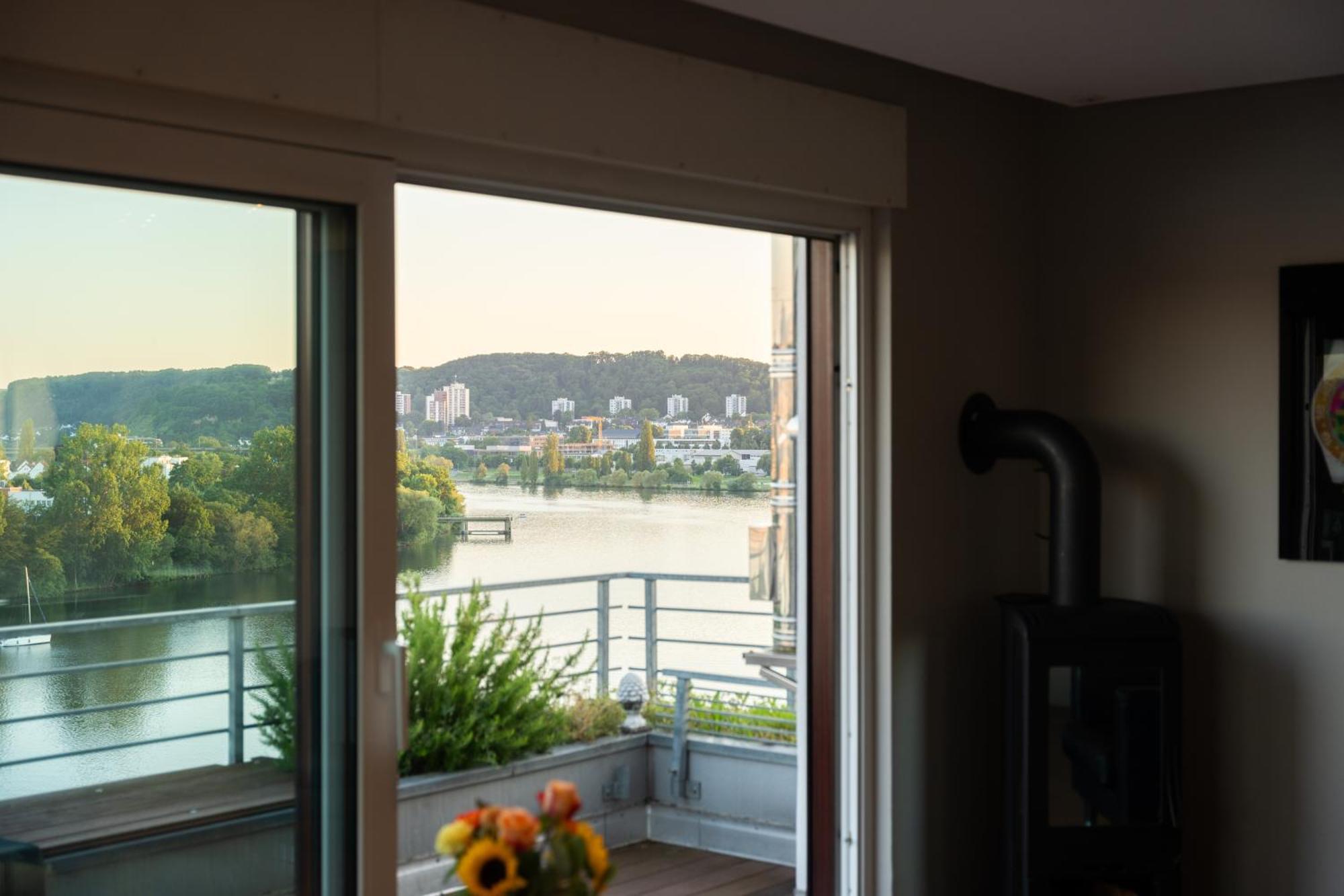 Penthouse Wohnung Mit Schoenem Moselblick In Metternich Koblenc Exteriér fotografie